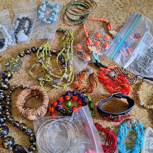 FREE GIFT/GIFTS IN EVERY PURCHASE!! - Picture 7 of 14